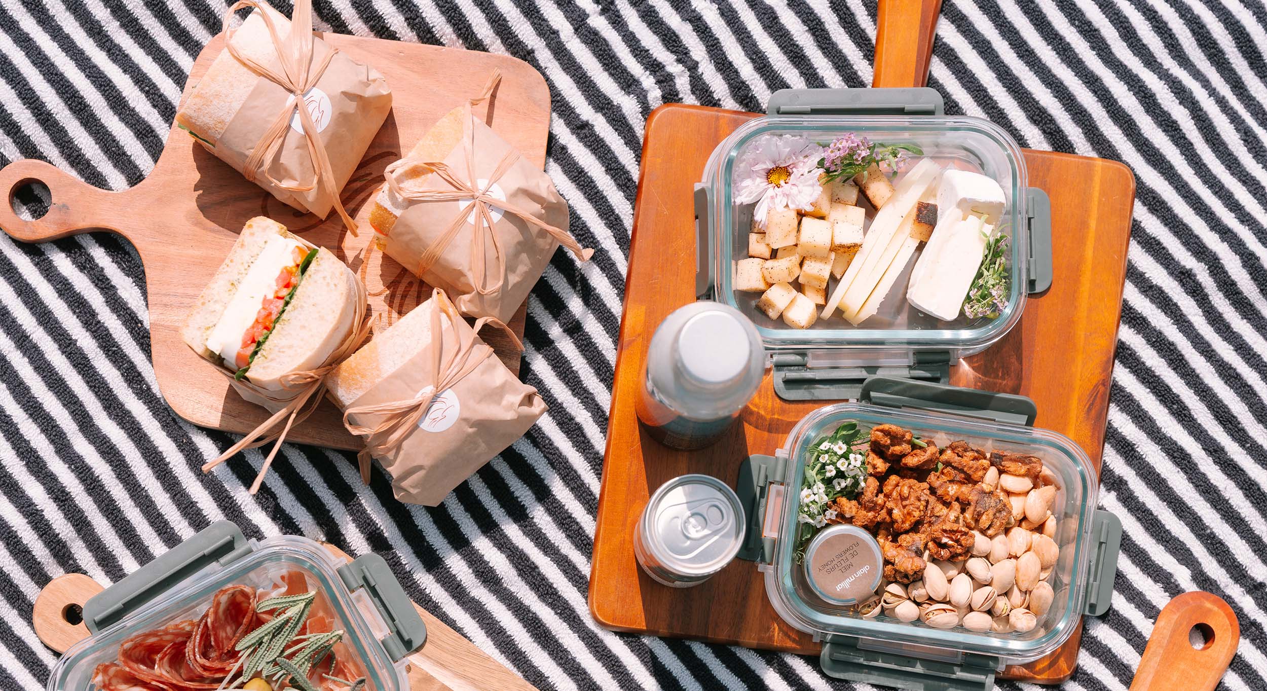 pelican picnic top down sandwiches