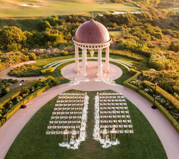 Overview of rotunda for a wedding