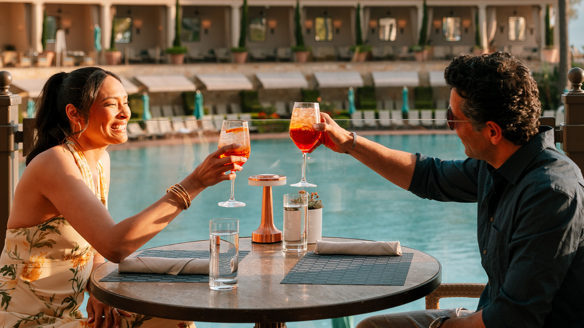 couple at coliseum pool